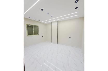 Apartment - 3 Bedrooms - 2 Bathrooms for sale in Gate 1 - Khofo - Hadayek El Ahram - Giza