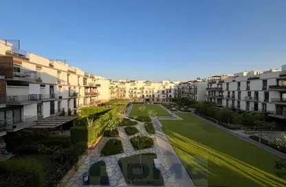 Apartment - 3 Bedrooms - 3 Bathrooms for sale in The Courtyards - Sheikh Zayed Compounds - Sheikh Zayed City - Giza