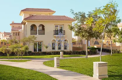 Apartment - 3 Bedrooms - 4 Bathrooms for sale in Hyde Park Central - The 6th Settlement - New Cairo City - Cairo