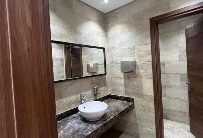 56997886 - Property Image 3