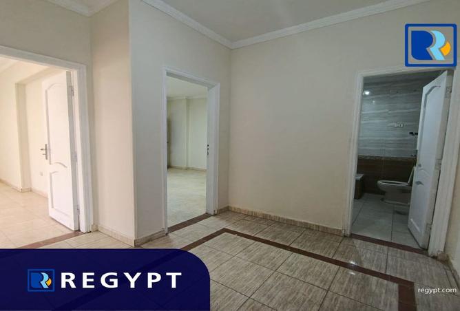 102069937 - Property Image 2