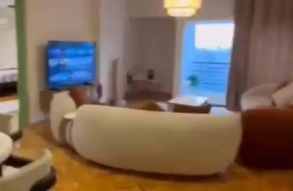Apartment - 3 Bedrooms - 2 Bathrooms for sale in Al Gezira El Wosta St. (Yousef Kamel) - Zamalek - Cairo