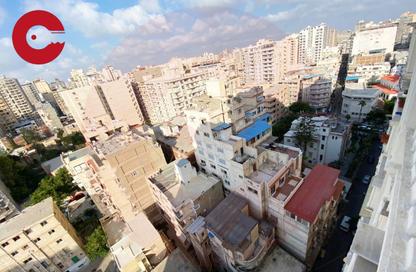 شقة - 3 غرف نوم - 2 حمامات للبيع في طريق جمال عبد الناصر ( ابو قير ) - جناكليس - حي شرق - الاسكندرية