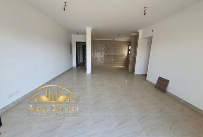 93522643 - Property Image 2