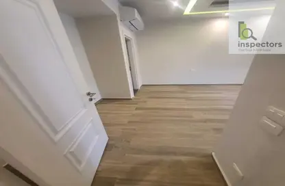 Apartment - 2 Bedrooms - 2 Bathrooms for rent in Hyde Park - New Cairo City - Cairo