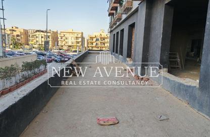 Retail - Studio - 3 Bathrooms for rent in N 90 BUSINESS COMPLEX - North Teseen St. - The 5th Settlement - New Cairo City - Cairo