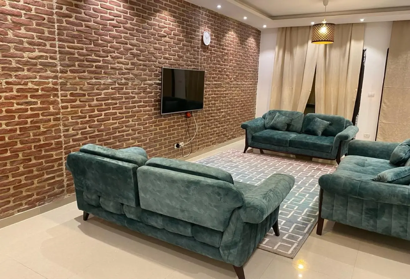 112157400 - Property Main Image