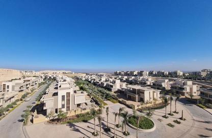 Hotel Apartment - 1 Bedroom - 1 Bathroom for sale in New Giza - Cairo Alexandria Desert Road - 6 October City - Giza