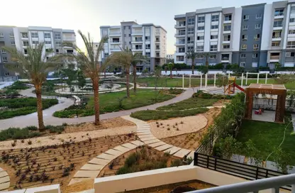 Apartment - 2 Bedrooms - 3 Bathrooms for sale in Garden Residence - Hyde Park - New Cairo City - Cairo