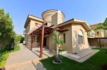 Villa - 5 Bedrooms - 4 Bathrooms for sale in Hyde Park - New Cairo City - Cairo