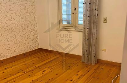 Apartment - 3 Bedrooms - 2 Bathrooms for rent in Smouha Square - Smouha - Hay Sharq - Alexandria