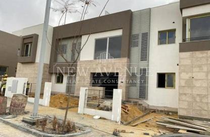Villa - 4 Bedrooms - 5 Bathrooms for sale in Palm Hills New Cairo - 5th Settlement Compounds - The 5th Settlement - New Cairo City - Cairo