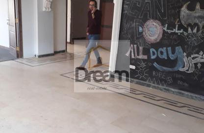 Co-Working Space - Studio - 4 Bathrooms for rent in Dr Michel Bakhoum St. - Dokki - Giza