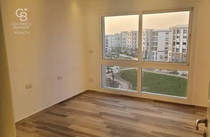 Apartment - 1 Bedroom - 2 Bathrooms for sale in Hyde Park - New Cairo City - Cairo