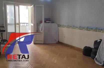 Apartment - 3 Bedrooms - 3 Bathrooms for sale in Omar Ibn Al Khattab St. - Al Sefarat District - Nasr City - Cairo