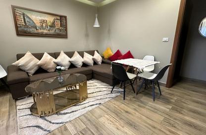 Roof - 2 Bedrooms - 1 Bathroom for rent in Six West - Beverly Hills - Sheikh Zayed Compounds - Sheikh Zayed City - Giza Roof - 2 Bedrooms - 1 Bathroom for rent in Six West - Beverly Hills - Sheikh Zayed Compounds - Sheikh Zayed City - Giza