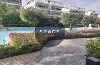 Apartment - 2 Bedrooms - 2 Bathrooms for sale in Lake View Residence - 5th Settlement Compounds - The 5th Settlement - New Cairo City - Cairo