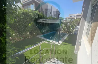 فيلا - 3 غرف نوم - 3 حمامات للبيع في الحي الخامس - مدينة العبور - القليوبية