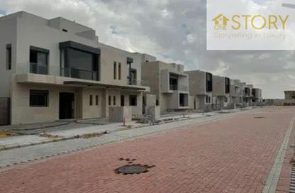 تاون هاوس - 3 غرف نوم - 4 حمامات للبيع في الكارما جيتس - مدينة زايد الجديدة - الشيخ زايد - الجيزة