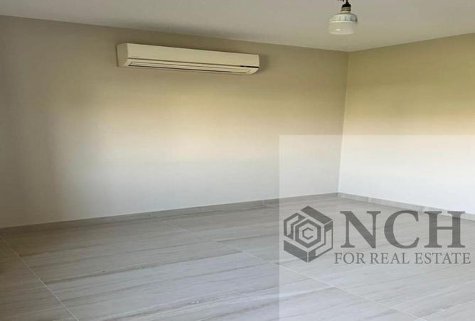 67730928 - Property Image 3