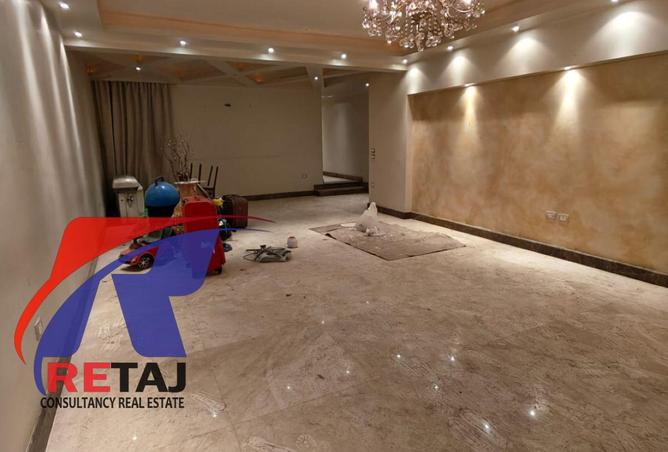 74323352 - Property Main Image