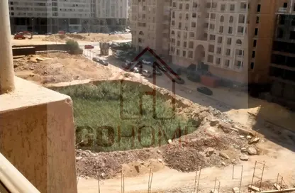 Apartment - 2 Bedrooms - 1 Bathroom for sale in Zahraa El Maadi - Hay El Maadi - Cairo