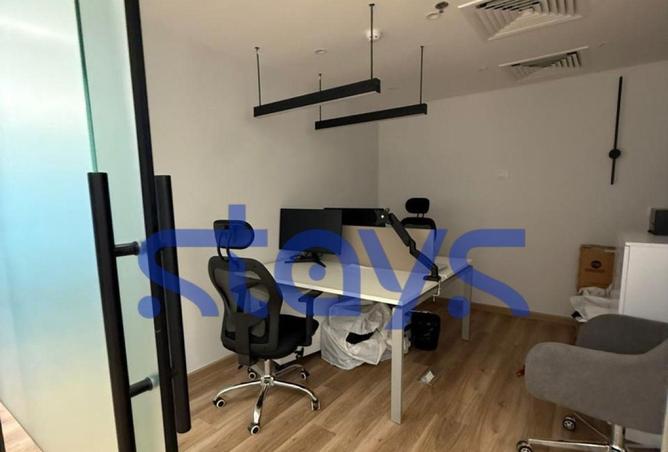 102352910 - Property Image 2