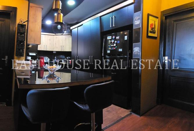 77328388 - Property Image 3