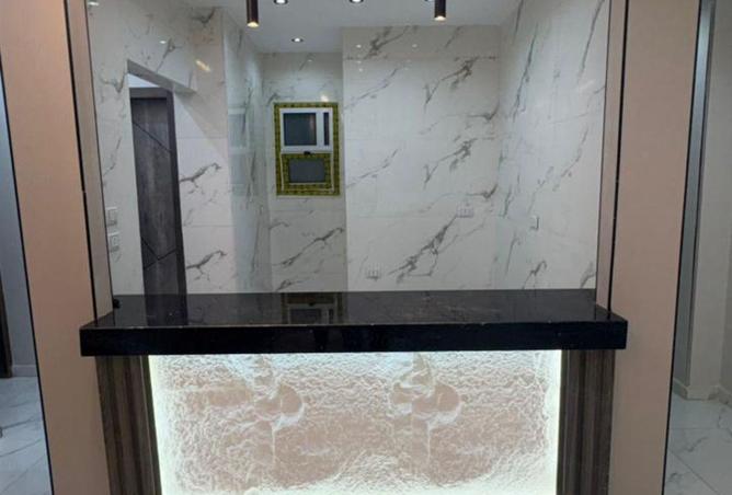 102897952 - Property Image 2