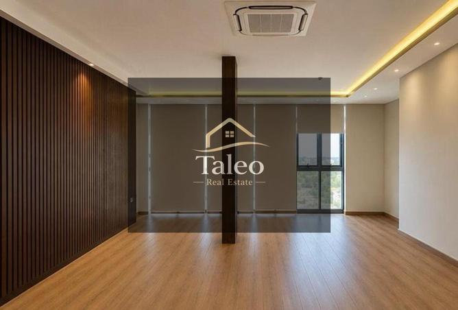 97438113 - Property Image 2