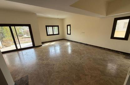 Twin House - 3 Bedrooms - 3 Bathrooms for rent in Aurora - Uptown Cairo - Mokattam - Cairo