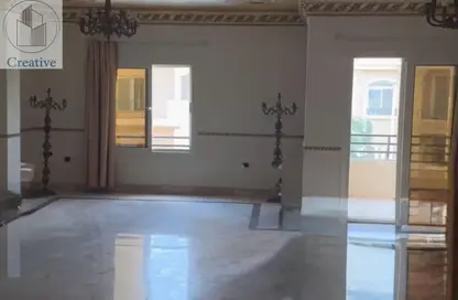 Apartment - 3 Bedrooms - 3 Bathrooms for sale in Street 700 - 5th Neighborhood - 8th District - Shorouk City - Cairo