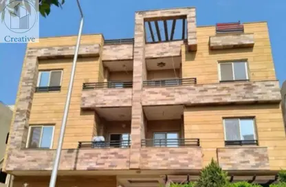 Apartment - 3 Bedrooms - 3 Bathrooms for sale in Street 700 - 5th Neighborhood - 8th District - Shorouk City - Cairo