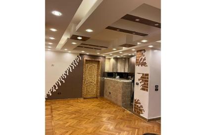 Apartment - 3 Bedrooms - 2 Bathrooms for sale in Ahmed Qasim Gewida St. - 1st Zone - Nasr City - Cairo