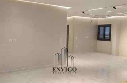 Apartment - 5 Bedrooms - 3 Bathrooms for sale in Al Andalus Buildings - Al Andalus District - New Cairo City - Cairo