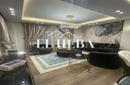 شقة - 3 غرف نوم - 2 حمامات للايجار في مدينتي - القاهرة