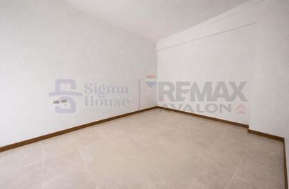 Apartment - 3 Bedrooms - 2 Bathrooms for sale in Muruj - Smouha - Hay Sharq - Alexandria Apartment - 3 Bedrooms - 2 Bathrooms for sale in Muruj - Smouha - Hay Sharq - Alexandria