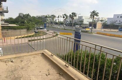 Apartment - 3 Bedrooms - 3 Bathrooms for sale in Westown - Sheikh Zayed Compounds - Sheikh Zayed City - Giza