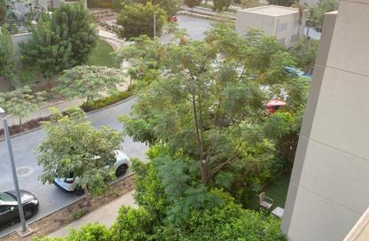 Apartment - 2 Bedrooms - 2 Bathrooms for sale in Palm Hills Village Gate - South Investors Area - New Cairo City - Cairo