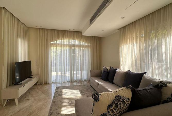 8627359 - Property Image 3