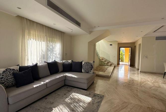 8627359 - Property Image 2