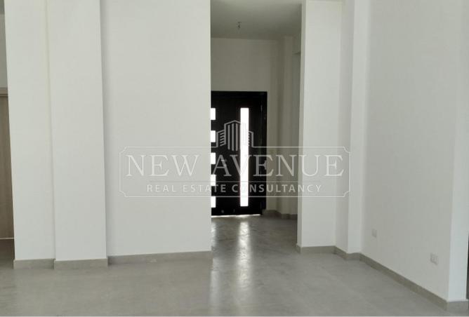 98281729 - Property Image 2