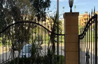 Apartment - 3 Bedrooms - 2 Bathrooms for rent in Area B - Ganoob El Acadimia - New Cairo City - Cairo