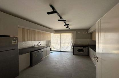شقة - 3 غرف نوم - 3 حمامات للبيع في ناميا وست - الشيخ زايد - الجيزة