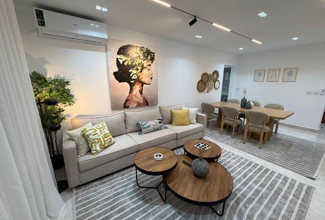 56506188 - Property Main Image