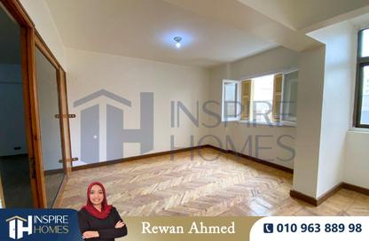 Office Space - 3 Bedrooms - 2 Bathrooms for rent in Victor Ammanuel Square - Smouha - Hay Sharq - Alexandria
