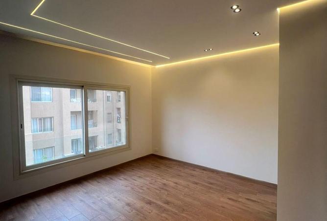 74590201 - Property Image 2