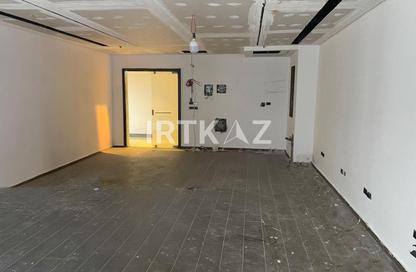 Office Space - Studio - 1 Bathroom for rent in Hyde Park Business District Mall - South Teseen St. - The 5th Settlement - New Cairo City - Cairo