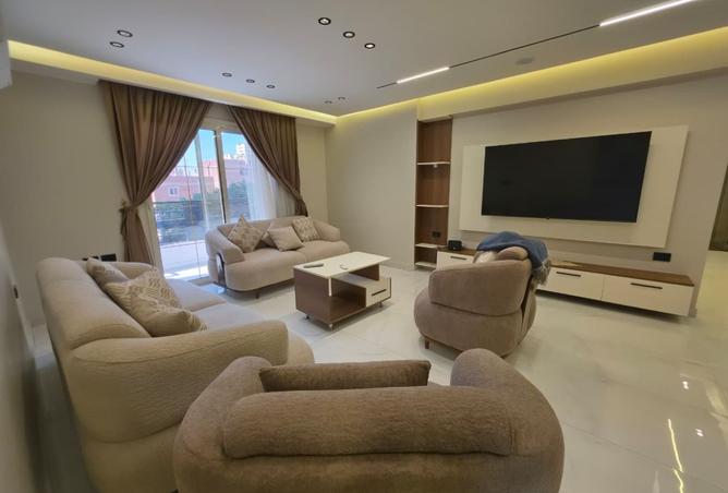 93808413 - Property Main Image