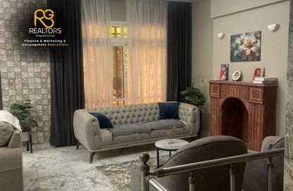 Villa - 4 Bedrooms - 4 Bathrooms for sale in Hadayek Al Mohandessin - 4th District - Sheikh Zayed City - Giza